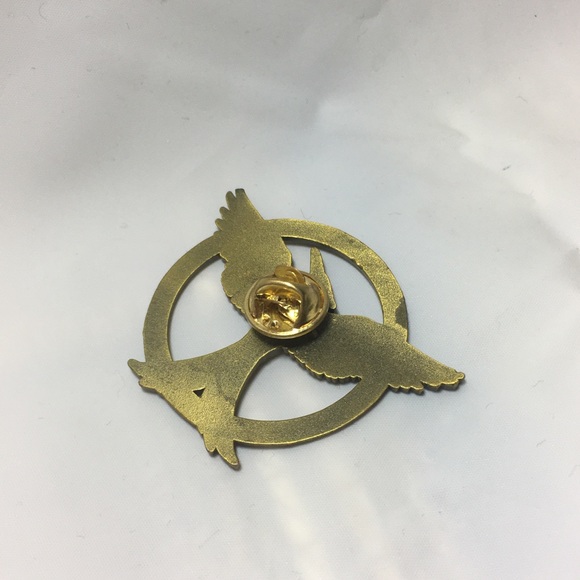 Hunger Games Mockingjay Pin - Picture 2 of 7